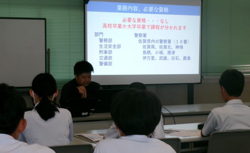 中学校で講話